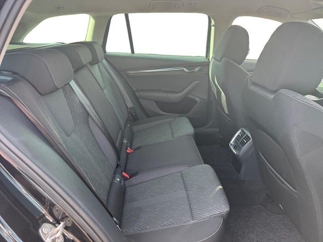 Skoda Octavia 2.0 TDI Combi Style Style