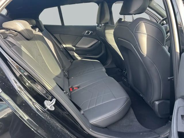 BMW 120 120d M-Sport Sedan