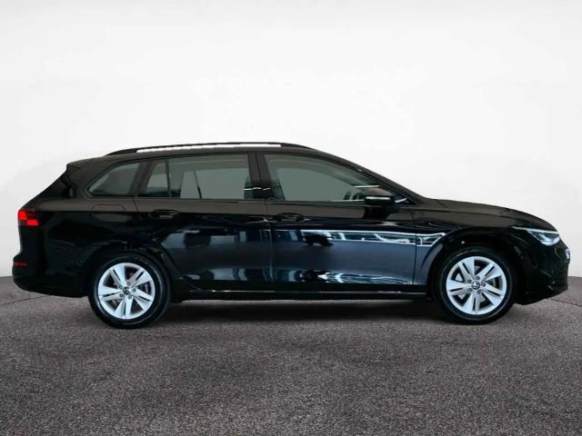 Volkswagen Golf DSG Golf VIII Life Variant