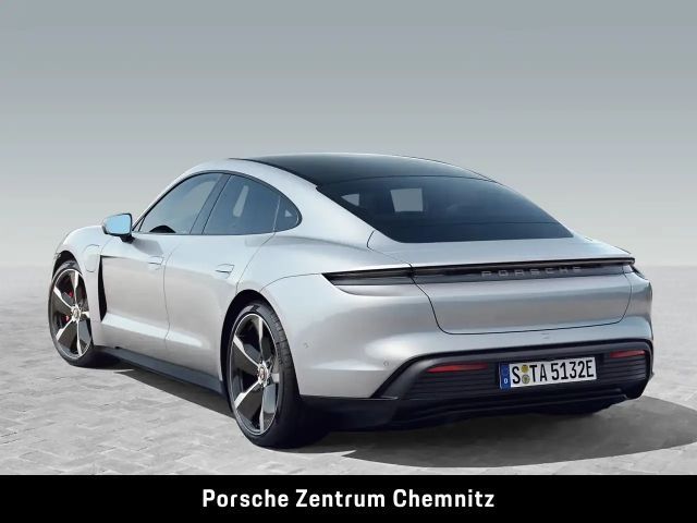Porsche Taycan 4 4S