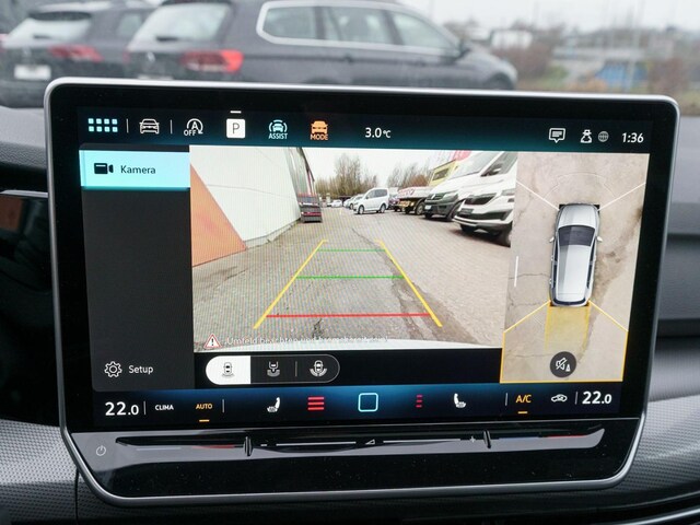 Volkswagen Golf 1.5 eTSI DSG