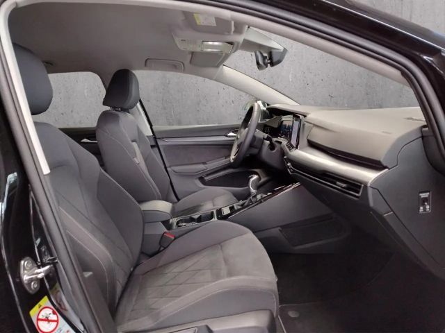 Volkswagen Golf 1.5 TSI Style Variant