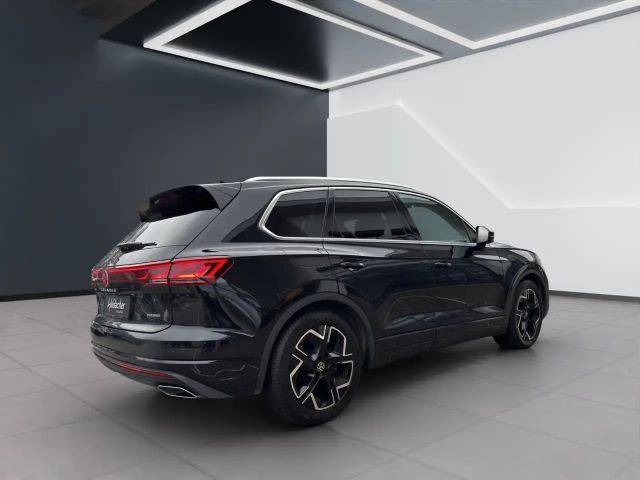 Volkswagen Touareg AUT