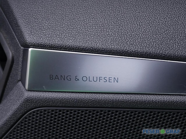 Audi RS3 Quattro S-Tronic Sedan