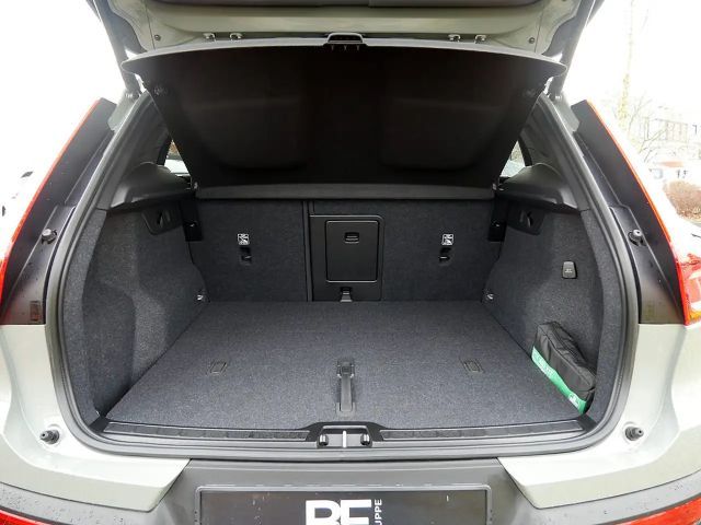 Volvo XC40 Dark Plus