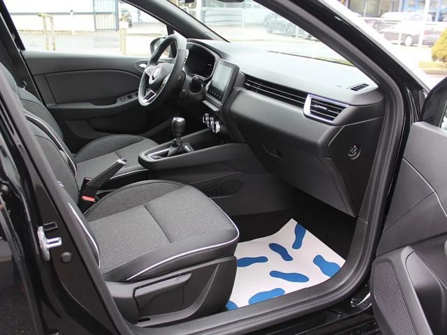 Mitsubishi Colt Intense