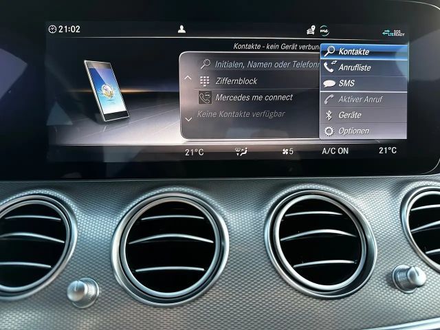 Mercedes-Benz E 200 AMG Line E 200 d Sedan