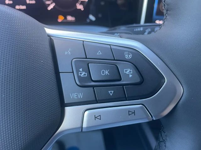 Volkswagen Golf 1.5 eTSI DSG Golf VIII