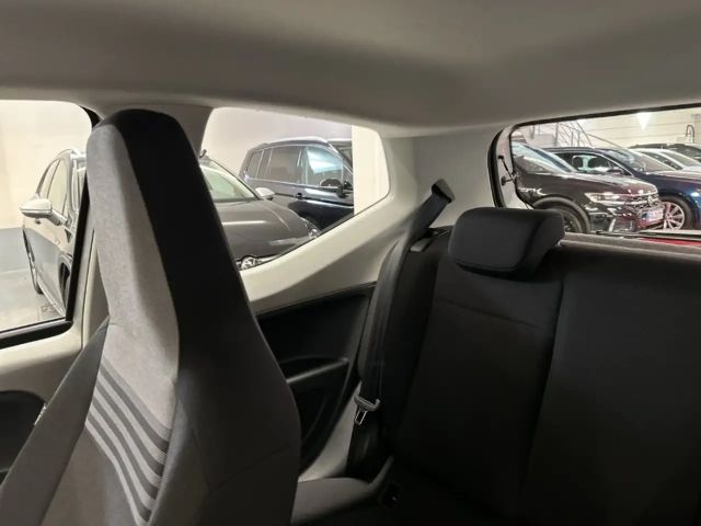 Volkswagen up! 1.0 DAB+ Bluetooth HU/AU neu Inspektion neu