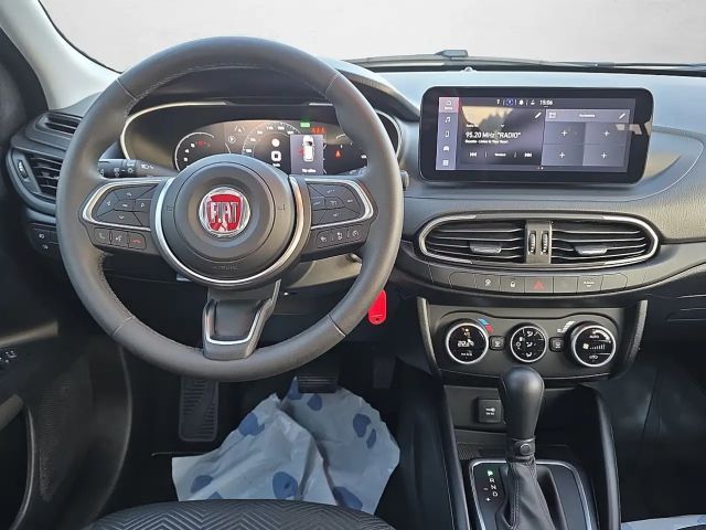 Fiat Tipo Hybrid 130 eDCT7 Garmin