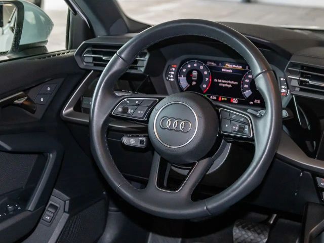 Audi A3 35 TFSI S-Line S-Tronic Sedan
