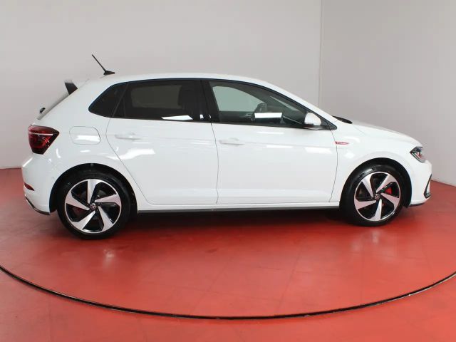Volkswagen Polo 2.0 TSI DSG GTI