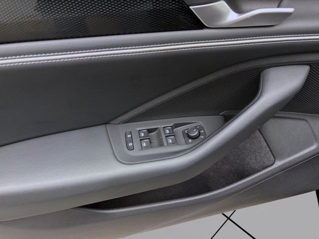 Volkswagen Passat 2.0 TDI Business DSG Variant