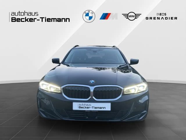 BMW 330 330d Comfort pakket Touring xDrive