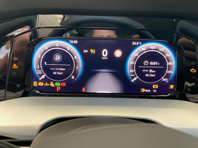 Volkswagen Golf Life