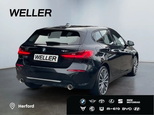 BMW 120 120i Luxury Line Sedan