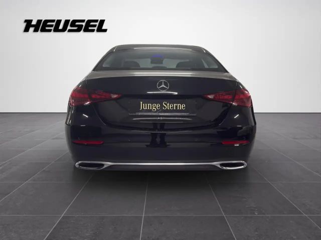 Mercedes-Benz C 180 AVANTGARDE Sedan