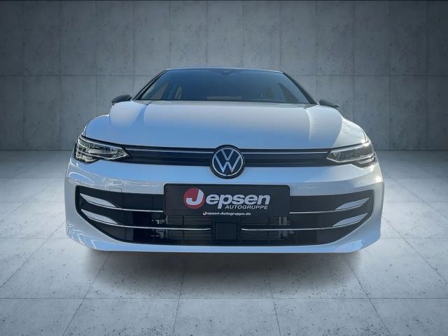 Volkswagen Golf 1.5 TSI