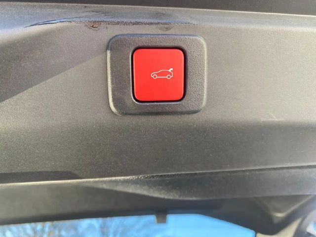 Peugeot E-3008 GT-Line Hybrid