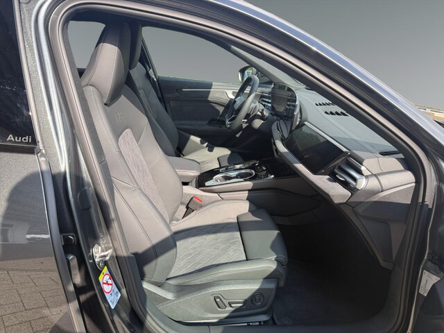 Audi A6 Avant Quattro S-Tronic