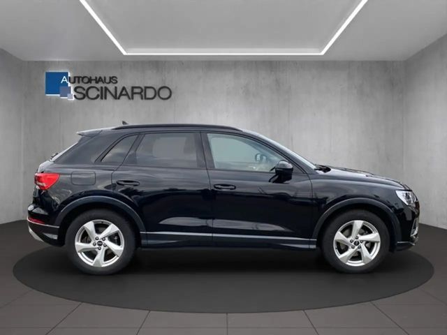 Audi Q3 35 TFSI S-Tronic