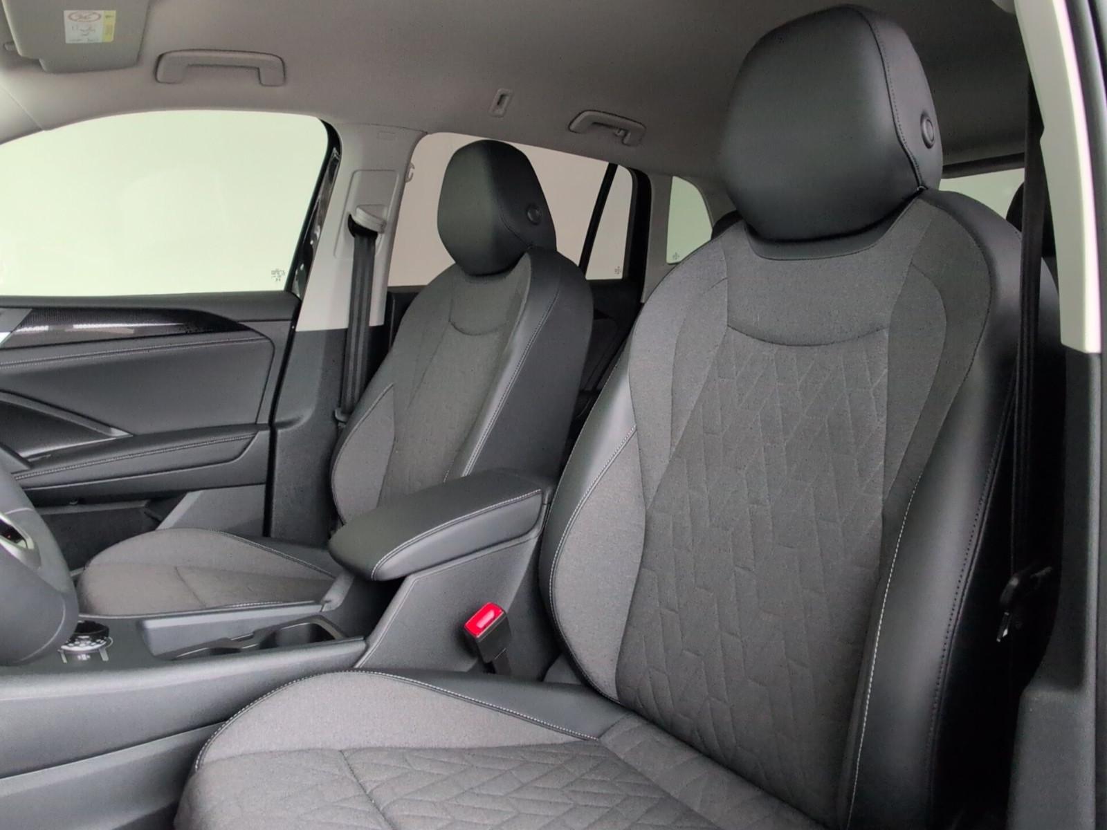 Volkswagen Tiguan 1.5 eTSI IQ.Drive