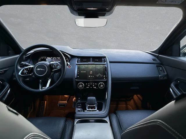 Jaguar E-Pace AWD P200