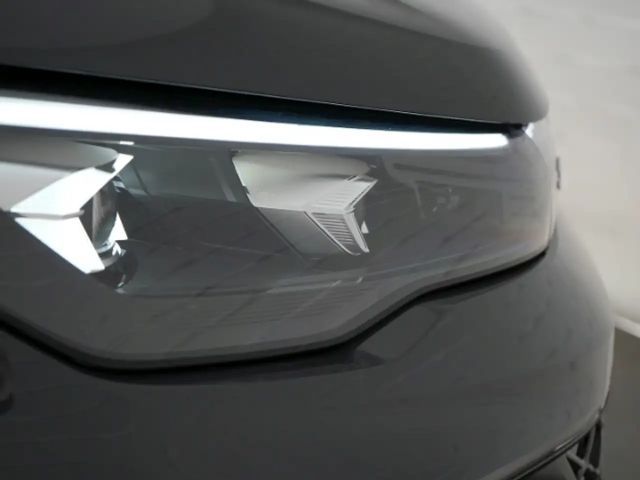 Volkswagen Tiguan 4Motion DSG R-Line