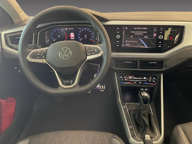 Volkswagen Polo 1.0 TSI DSG IQ.Drive