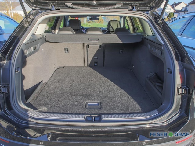 Volkswagen Passat 2.0 TDI Business DSG Variant