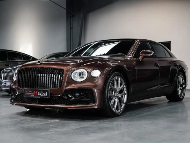 Bentley Flying Spur V8