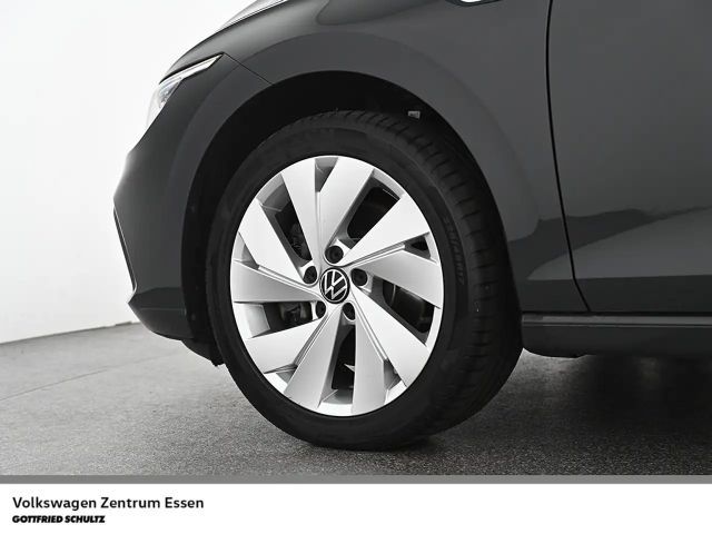 Volkswagen Golf DSG Style Variant