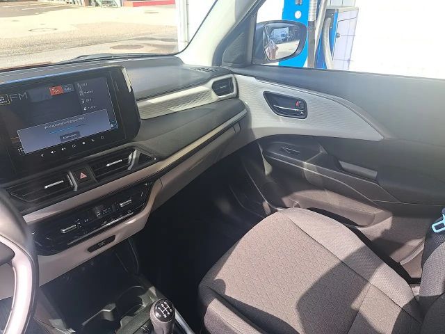 Suzuki Swift Flash Hybrid