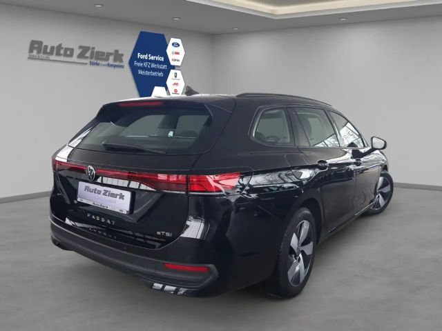 Volkswagen Passat 1.5 eTSI DSG Variant