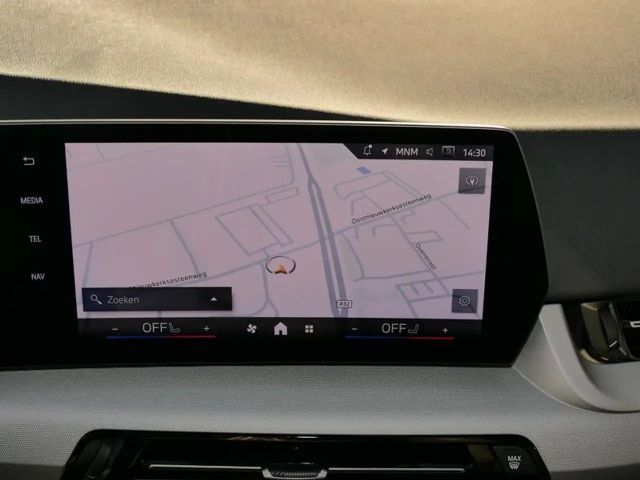 BMW 216 216iA | CAMERA | LEATHER |