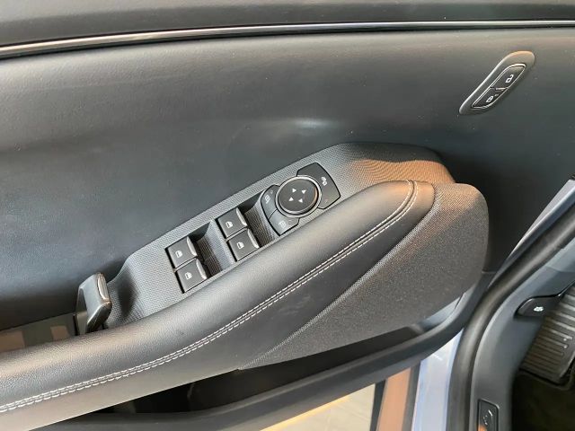 Ford Mustang Mach-E RWD Standard range