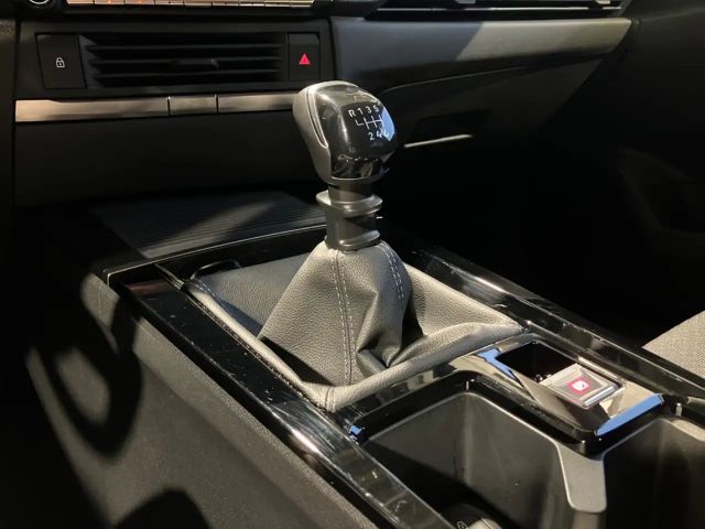 Opel Astra 1.2 Turbo