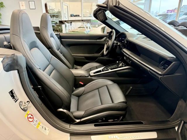 Porsche 992 Cabrio Carrera