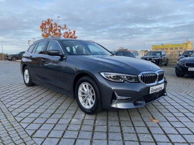 BMW 320 320d Luxury Line Touring