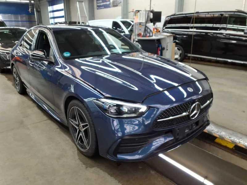 Mercedes-Benz C 200 AMG Line Sedan