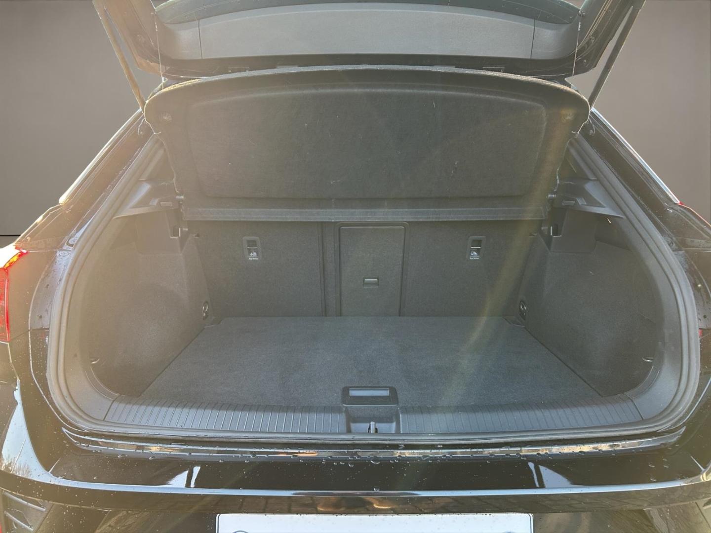 Volkswagen T-Roc 2.0 TSI DSG R-Line