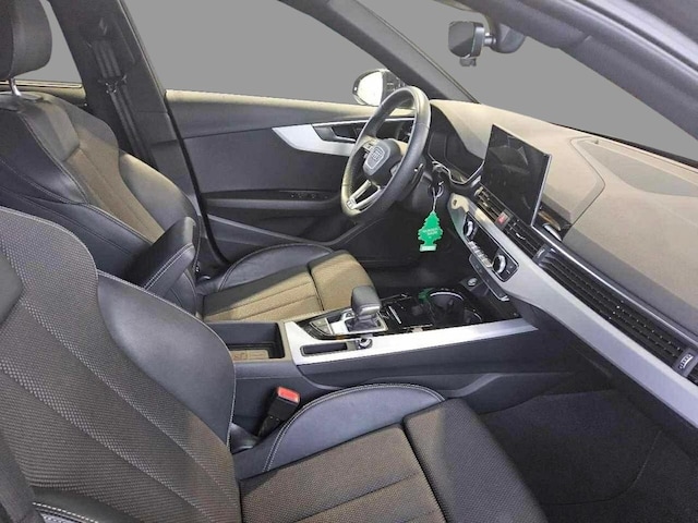 Audi A4 35 TDI Avant S-Line S-Tronic