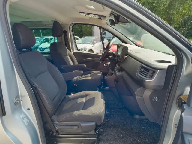 Renault Trafic Combi