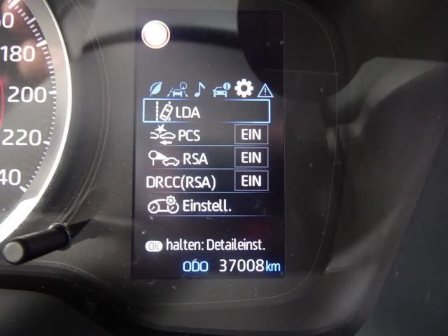 Toyota Corolla 1,5 Sedan