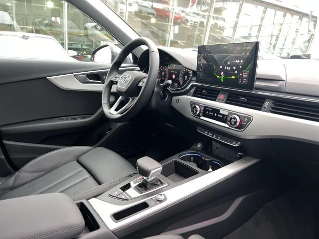 Audi A4 35 TFSI Avant S-Line