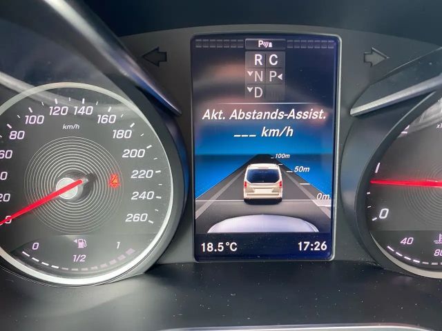 Mercedes-Benz V 300 AMG Line AVANTGARDE