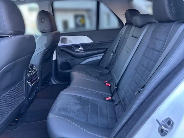 Mercedes-Benz GLE 300 4MATIC AMG Line GLE 300 d