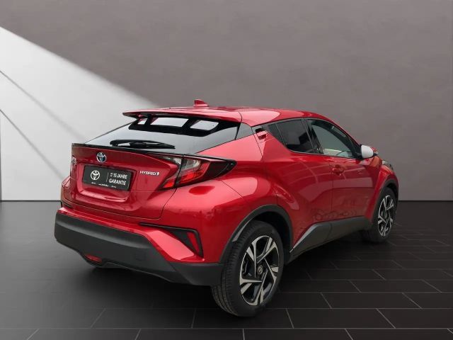 Toyota C-HR Hybride Team D
