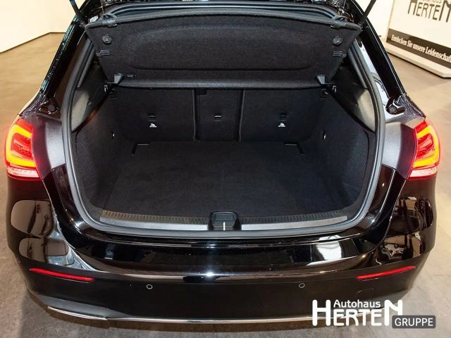 Mercedes-Benz A 180 AMG Line