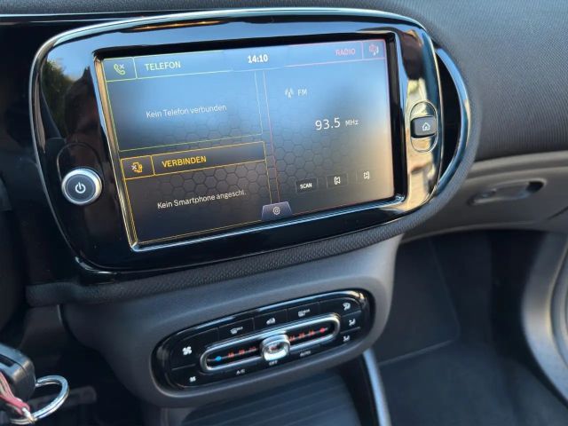 Smart EQ fortwo Brabus Cabrio Prime